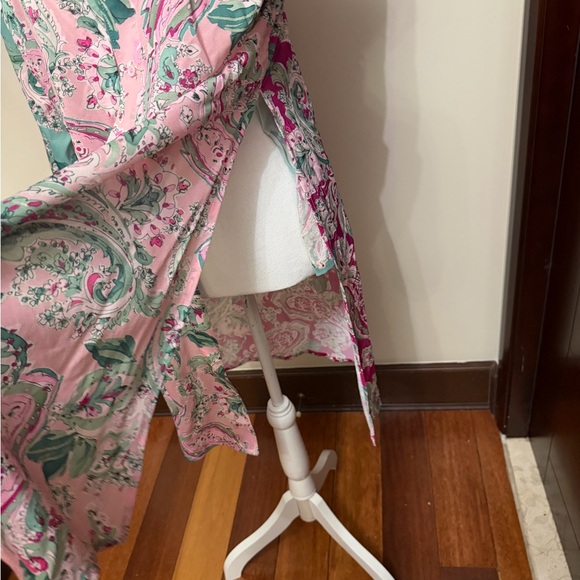 Carmen Marc Valvo Pink and Blue Floral Swim Coverup new - Picture 7 of 12